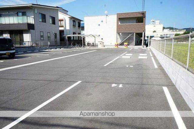 クレイノステラ 庭瀬の外観写真