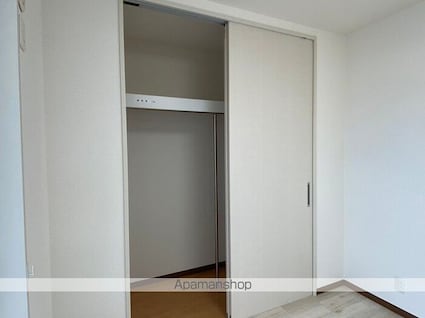 ウィステリア[1LDK/43.78m2]の収納