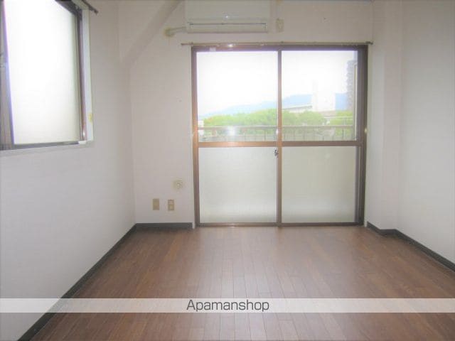 西原マンションの内装写真