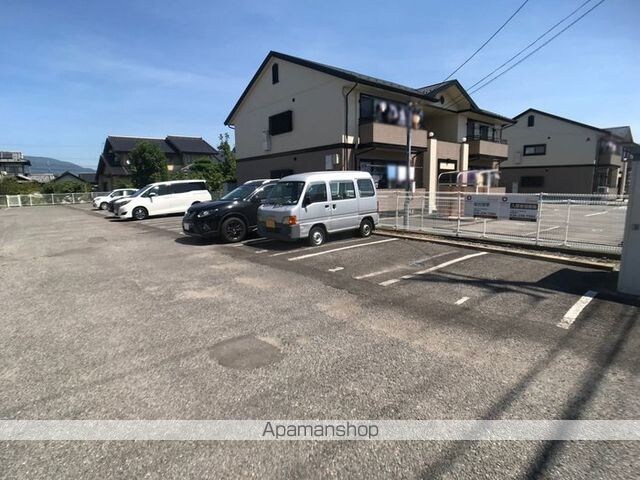アネーロ和田　Ｂ[1K/26.78m2]の駐車場