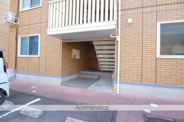 フェリーチェ Cの玄関写真