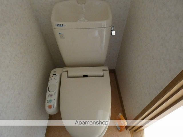 予讃線 伊予桜井駅 徒歩12分 2階建 築24年の内装写真