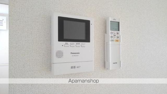 ホワイト ノバ Iの内装写真