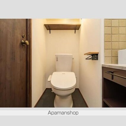 クリオ入谷壱番館[1R/20.4m2]のトイレ