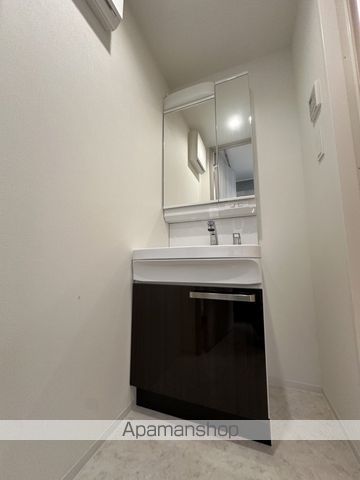 ディアレイシャス名古屋太閤通IIIの内装写真
