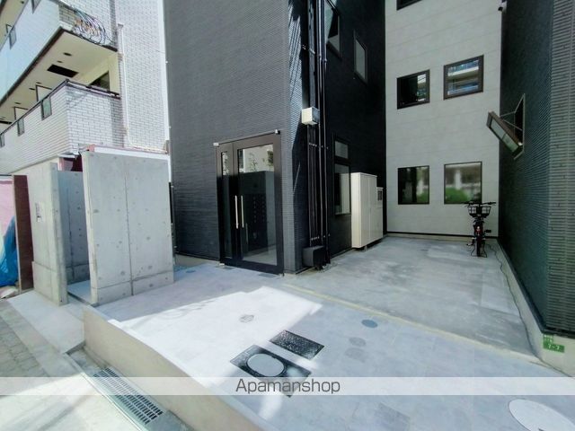 アイル東中浜の玄関写真