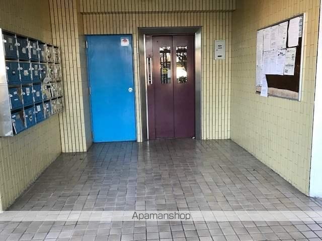 サンクリエートニチベンの玄関写真
