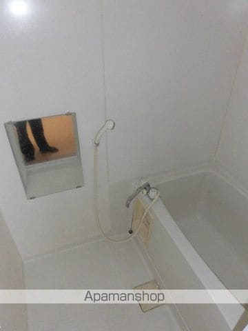 一関市 2階建 築25年の内装写真