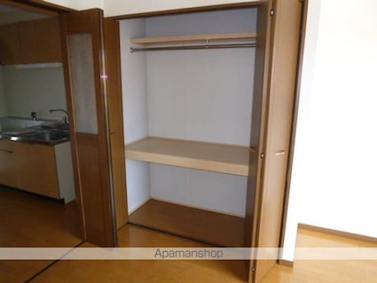 メゾンマツオ[1DK/37.6m2]の収納