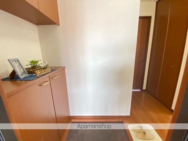 オレンジカーサ壱・弐番館の内装写真
