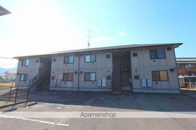 イースト16A・B・C棟の外観写真