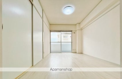 スカイビル萱町[2LDK/52.9m2]のリビング・居間