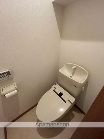 ピースフルIIの内装写真