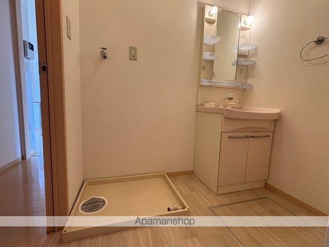 シャンテ中荒井 Aの内装写真
