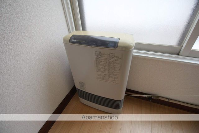 マクセル2 100の内装写真