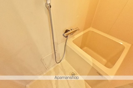 ハイツルネッサ楠[1R/19.8m2]のバス