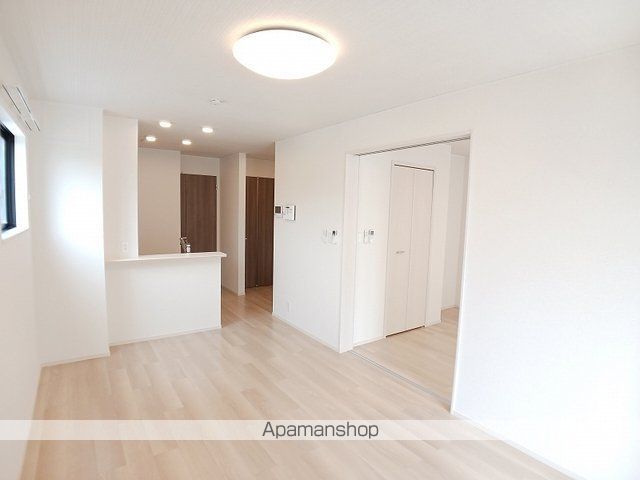 メゾン ド ジュネス Iの内装写真