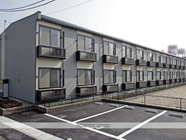 レオパレスグレイスコート参番館の玄関写真