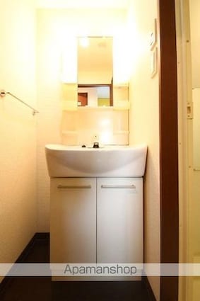 ヴァンクール[1K/26.25m2]の洗面所