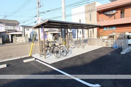 香川県高松市松島町３丁目[2LDK/53.76m2]の共用部1