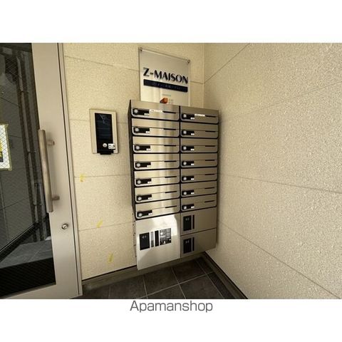 ジーメゾン名港ベイリスの玄関写真