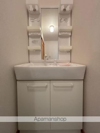 ニュープレイス　Ｂ[1LDK/42.63m2]の洗面所