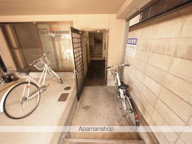 ロイヤル大磯の玄関写真