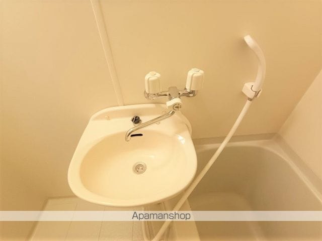 レオパレス菱屋西の内装写真