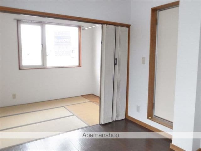 シャルマン平岡の内装写真