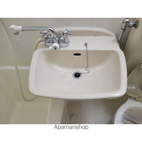 フラット中野の内装写真