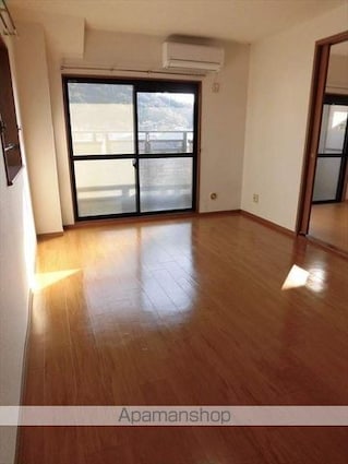 ファシナシオン毛見Ⅱ[2LDK/55.32m2]のリビング・居間