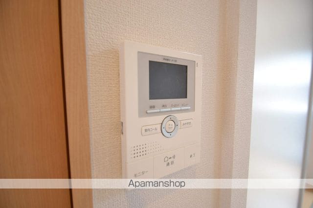 フォーゲルテラス ブラウ IVの内装写真
