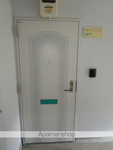 リブインうちぼりの玄関写真