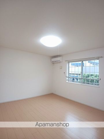 ジュネス MUKAIの内装写真