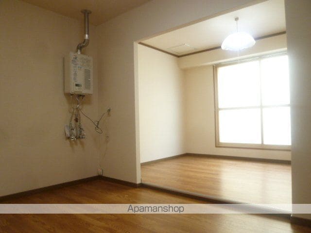 レジデンスやまいちの内装写真
