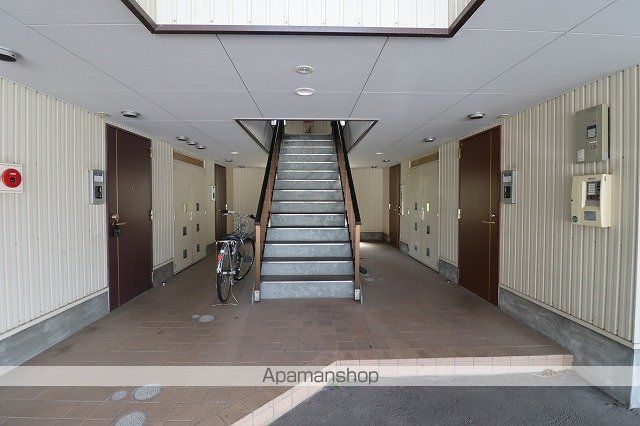 ディアコート天正寺の玄関写真
