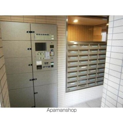 クラッサ成城[3LDK/65.54m2]のロビー2
