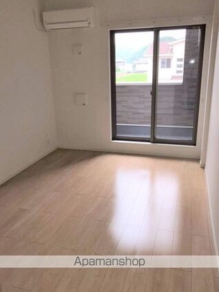 エミネンス　Ｂ[2LDK/56.81m2]のリビング・居間
