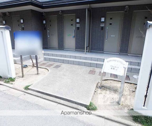 プラムコート北野A棟の玄関写真