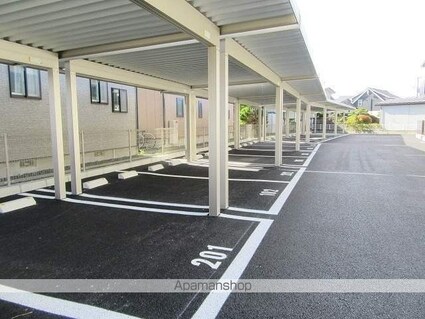 Ｈｉｌｌｓ　Ｒｅｓｉｄｅｎｔｉａｌ　Ｓ１０[1K/45.27m2]の駐車場1