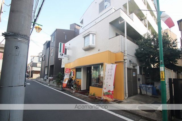 ドルフクレセント 参番館の周辺写真