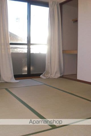 高島マンションの内装写真