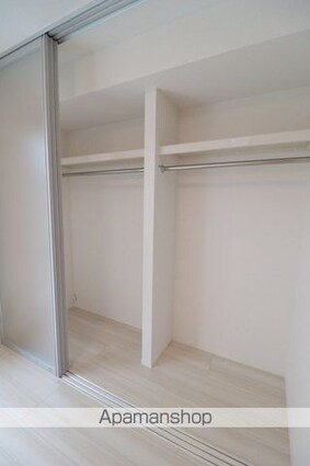 グラナーデ成城学園前Ｂ[1LDK/33.32m2]の収納