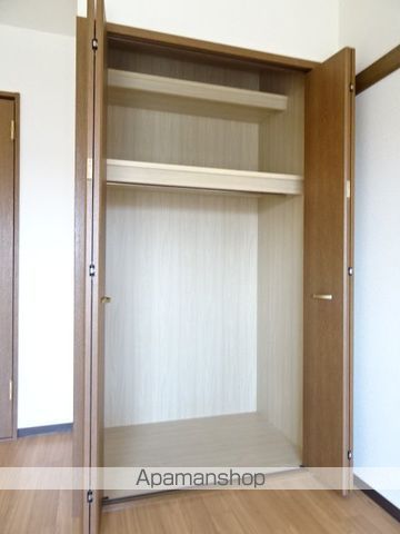 浜松市中央区 4階建 築24年の内装写真
