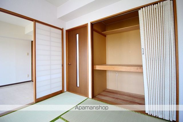 フォンテーヌ平岸の内装写真
