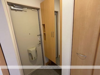 ミル・クレール　アネックス　Ａ棟[2LDK/53.75m2]の玄関