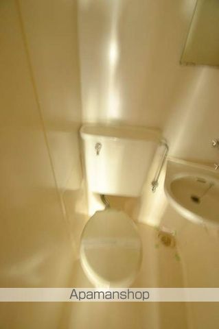 和秀舟入本町ビルの内装写真