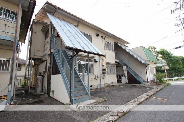 三宅第二アパートの外観写真
