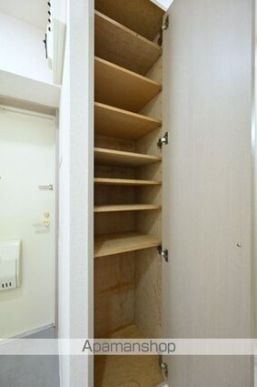 東京都中央区日本橋人形町３丁目[1K/18.63m2]の収納