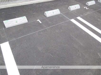 プラシード本浦　Ｃ[3LDK/68.03m2]の駐車場5